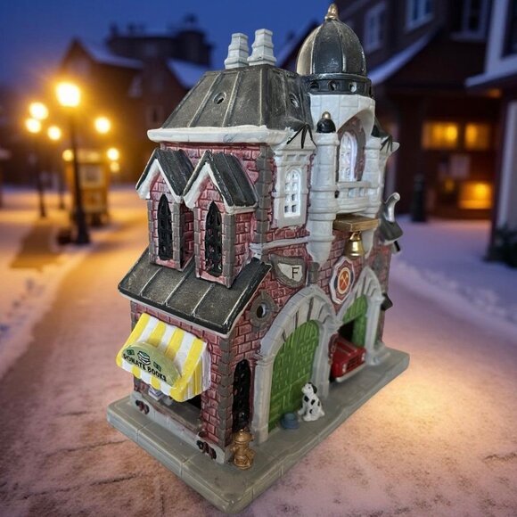 Lemax 2019 Ceramic Caddington Fire Brigade (95520) Lighted Firehouse - 9' Tall - Picture 5 of 14